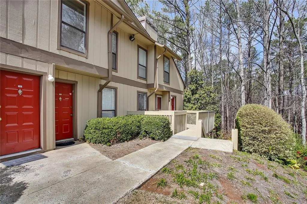308 Woodcliff Drive, Sandy Springs, Georgia 30350, 1 Bedroom Bedrooms, ,1 BathroomBathrooms,Residential,Sold,308 Woodcliff Drive,5817821