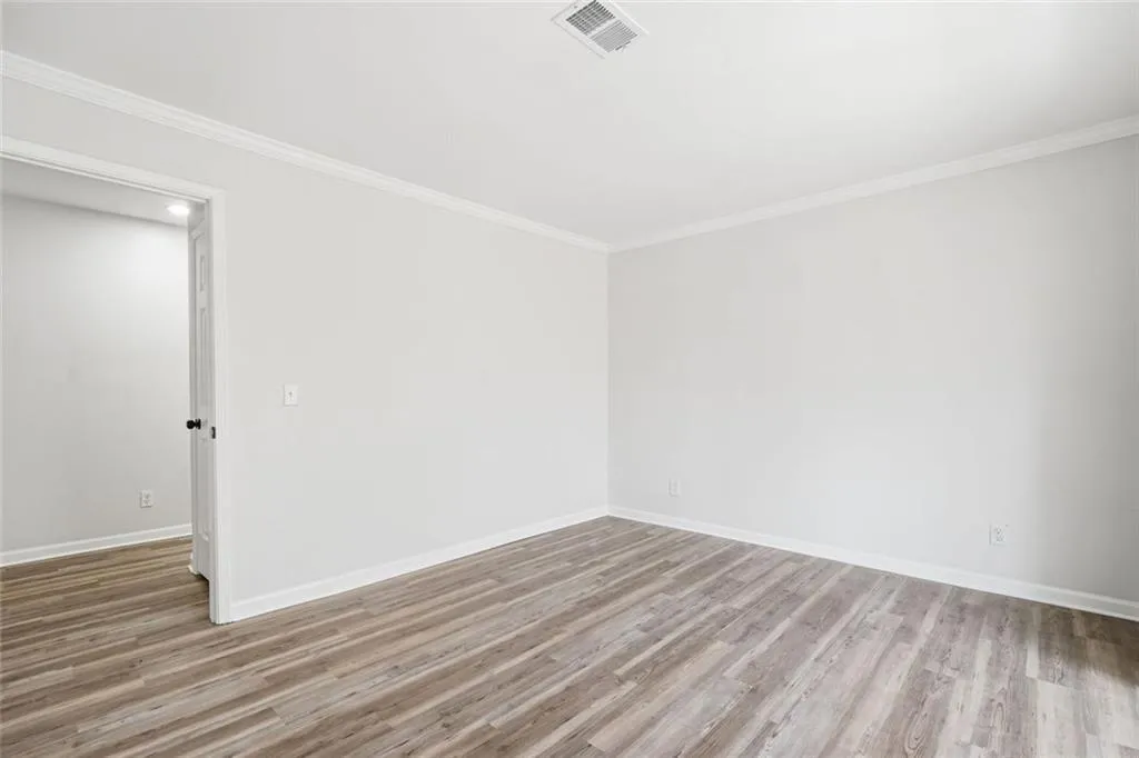 112 Barrington Hills Drive, Atlanta, Georgia 30350, 2 Bedrooms Bedrooms, ,2 BathroomsBathrooms,Residential,For Sale,112 Barrington Hills Drive,7740857