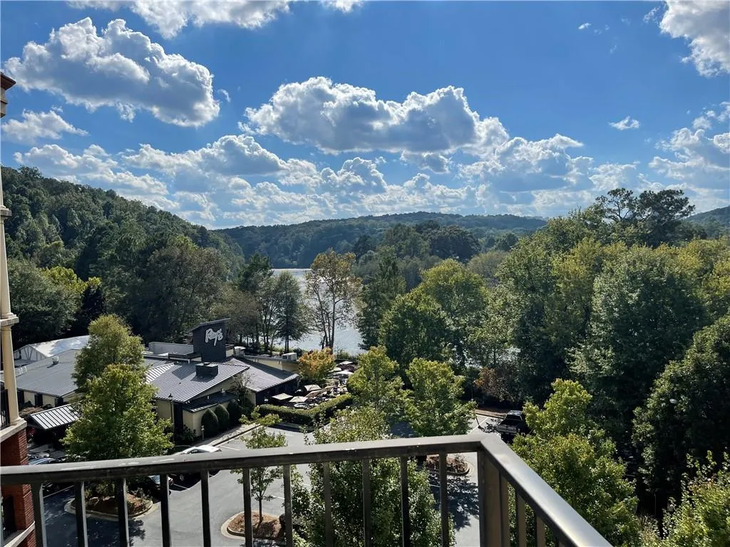 200 River Vista Drive Unit 641, Sandy Springs, Georgia 30339, 2 Bedrooms Bedrooms, ,2 BathroomsBathrooms,Residential,Sold,200 River Vista Drive Unit 641,6956106