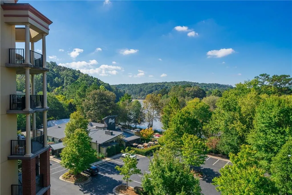 200 River Vista Drive Unit 641, Sandy Springs, Georgia 30339, 2 Bedrooms Bedrooms, ,2 BathroomsBathrooms,Residential,Sold,200 River Vista Drive Unit 641,6956106