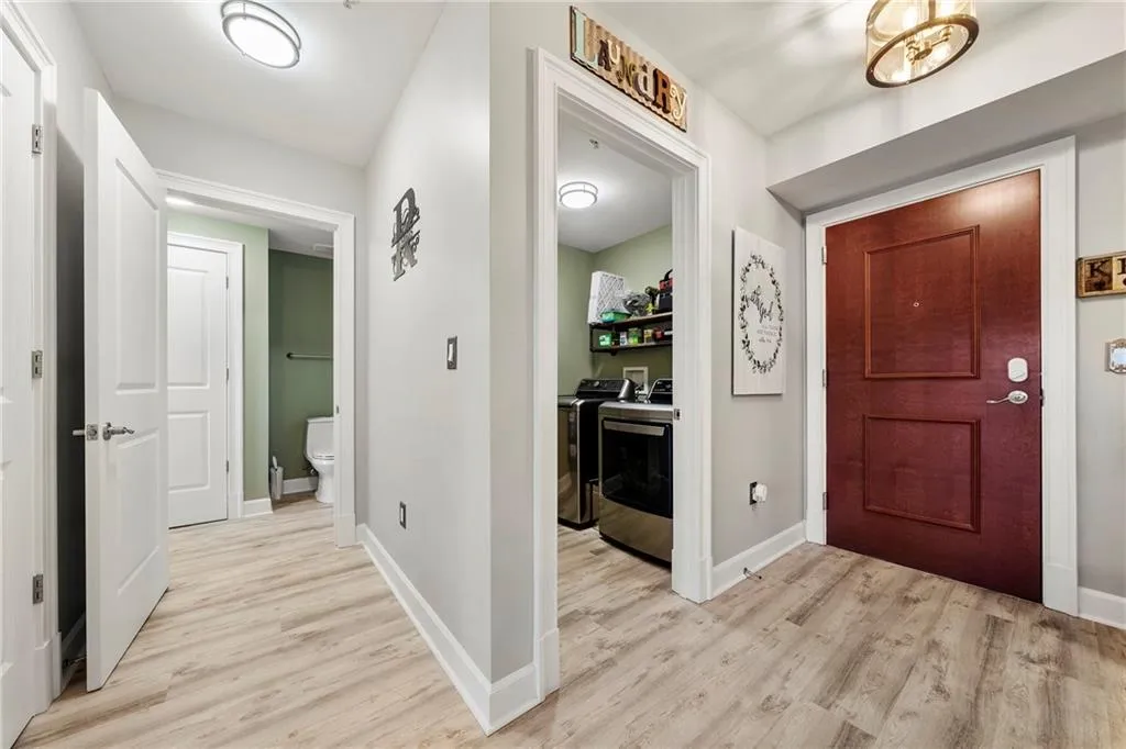 200 River Vista Drive Unit 641, Sandy Springs, Georgia 30339, 2 Bedrooms Bedrooms, ,2 BathroomsBathrooms,Residential,Sold,200 River Vista Drive Unit 641,6956106