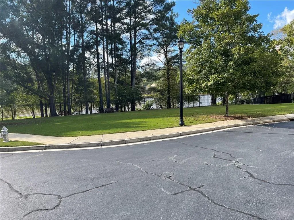 200 River Vista Drive Unit 641, Sandy Springs, Georgia 30339, 2 Bedrooms Bedrooms, ,2 BathroomsBathrooms,Residential,Sold,200 River Vista Drive Unit 641,6956106