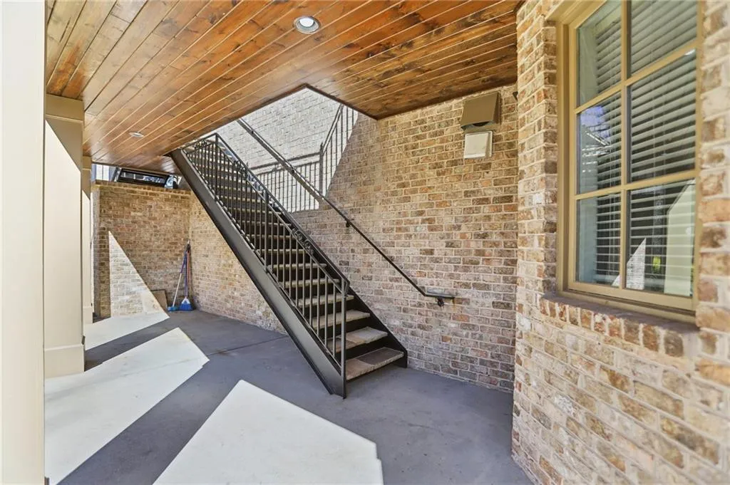 440 Belada Boulevard, Sandy Springs, Georgia 30342, 6 Bedrooms Bedrooms, ,7 BathroomsBathrooms,Residential,For Sale,440 Belada Boulevard,7529916