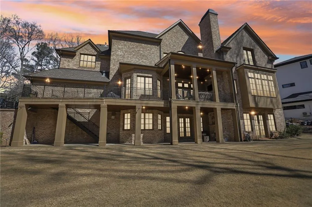 440 Belada Boulevard, Sandy Springs, Georgia 30342, 6 Bedrooms Bedrooms, ,7 BathroomsBathrooms,Residential,For Sale,440 Belada Boulevard,7529916