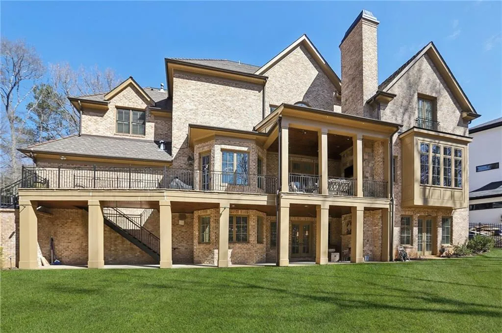 440 Belada Boulevard, Sandy Springs, Georgia 30342, 6 Bedrooms Bedrooms, ,7 BathroomsBathrooms,Residential,For Sale,440 Belada Boulevard,7529916