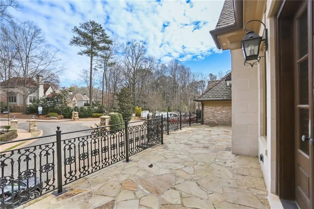 440 Belada Boulevard, Sandy Springs, Georgia 30342, 6 Bedrooms Bedrooms, ,7 BathroomsBathrooms,Residential,For Sale,440 Belada Boulevard,7529916