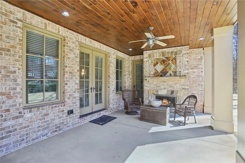 440 Belada Boulevard, Sandy Springs, Georgia 30342, 6 Bedrooms Bedrooms, ,7 BathroomsBathrooms,Residential,For Sale,440 Belada Boulevard,7529916