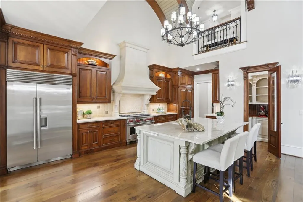 440 Belada Boulevard, Sandy Springs, Georgia 30342, 6 Bedrooms Bedrooms, ,7 BathroomsBathrooms,Residential,For Sale,440 Belada Boulevard,7529916