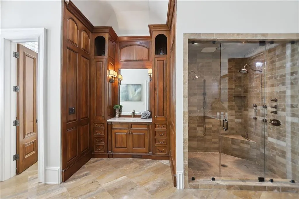 440 Belada Boulevard, Sandy Springs, Georgia 30342, 6 Bedrooms Bedrooms, ,7 BathroomsBathrooms,Residential,For Sale,440 Belada Boulevard,7529916