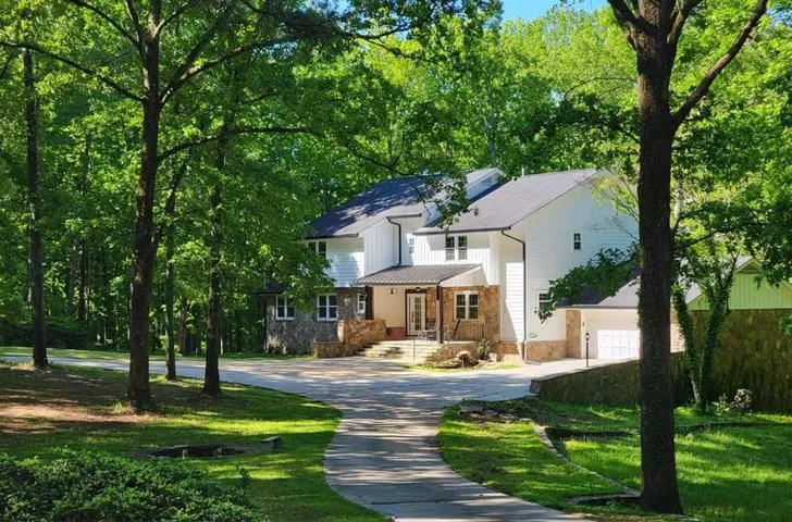 MAIN HOME