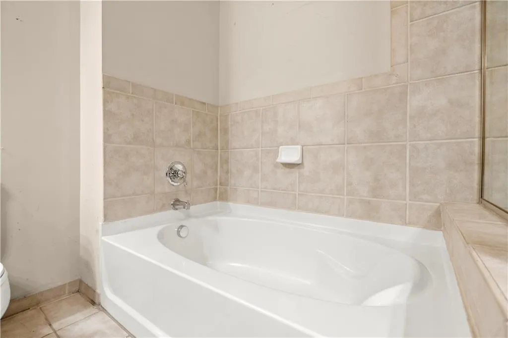 711 Cosmopolitan Drive Ne Unit 442, Atlanta, Georgia 30324, 2 Bedrooms Bedrooms, 0 ,2 BathroomsBathrooms,Residential,For Sale,711 Cosmopolitan Drive Ne Unit 442,7722630