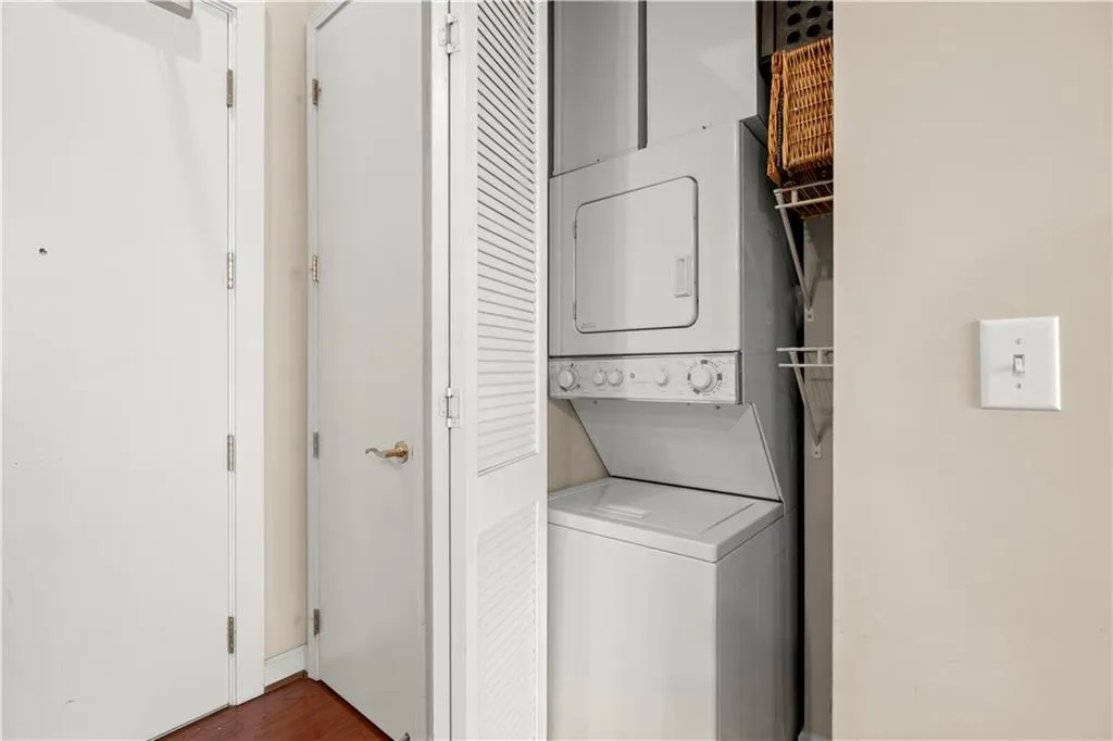 711 Cosmopolitan Drive Ne Unit 442, Atlanta, Georgia 30324, 2 Bedrooms Bedrooms, 0 ,2 BathroomsBathrooms,Residential,For Sale,711 Cosmopolitan Drive Ne Unit 442,7722630