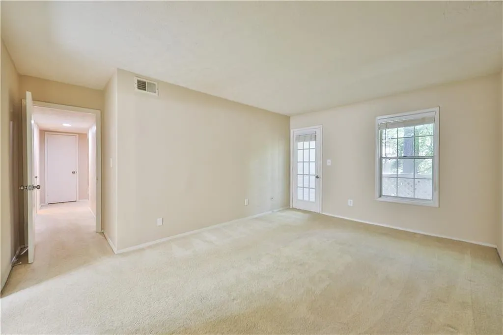 701 Vicksburg Place Unit 701, Atlanta, Georgia 30350, 3 Bedrooms Bedrooms, ,2 BathroomsBathrooms,Residential,Sold,701 Vicksburg Place Unit 701,6932495