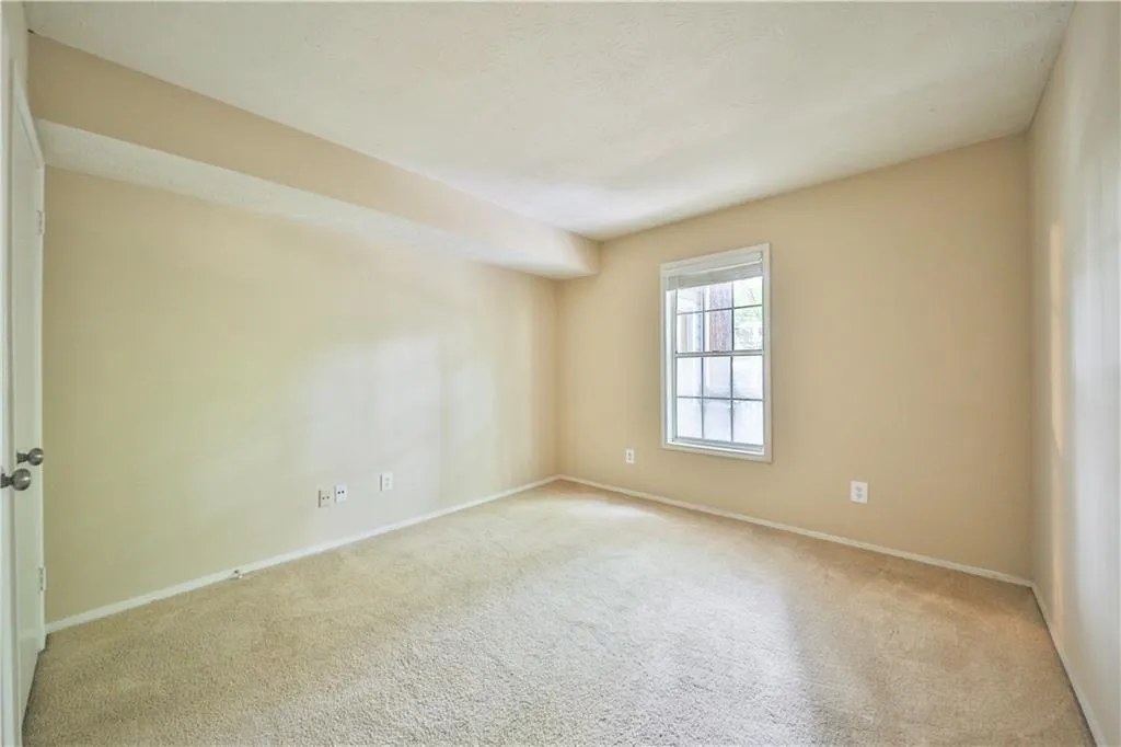 701 Vicksburg Place Unit 701, Atlanta, Georgia 30350, 3 Bedrooms Bedrooms, ,2 BathroomsBathrooms,Residential,Sold,701 Vicksburg Place Unit 701,6932495