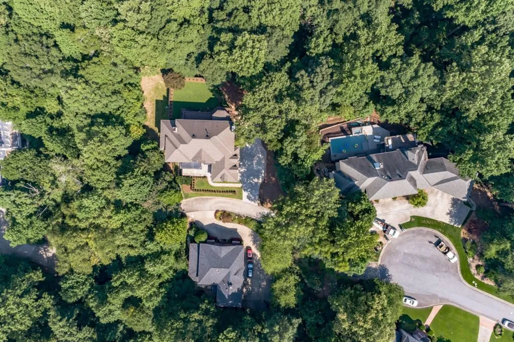 4970 Powers Ferry Road Nw, Sandy Springs, Georgia 30327, 6 Bedrooms Bedrooms, ,6 BathroomsBathrooms,Residential,Sold,4970 Powers Ferry Road Nw,6922150