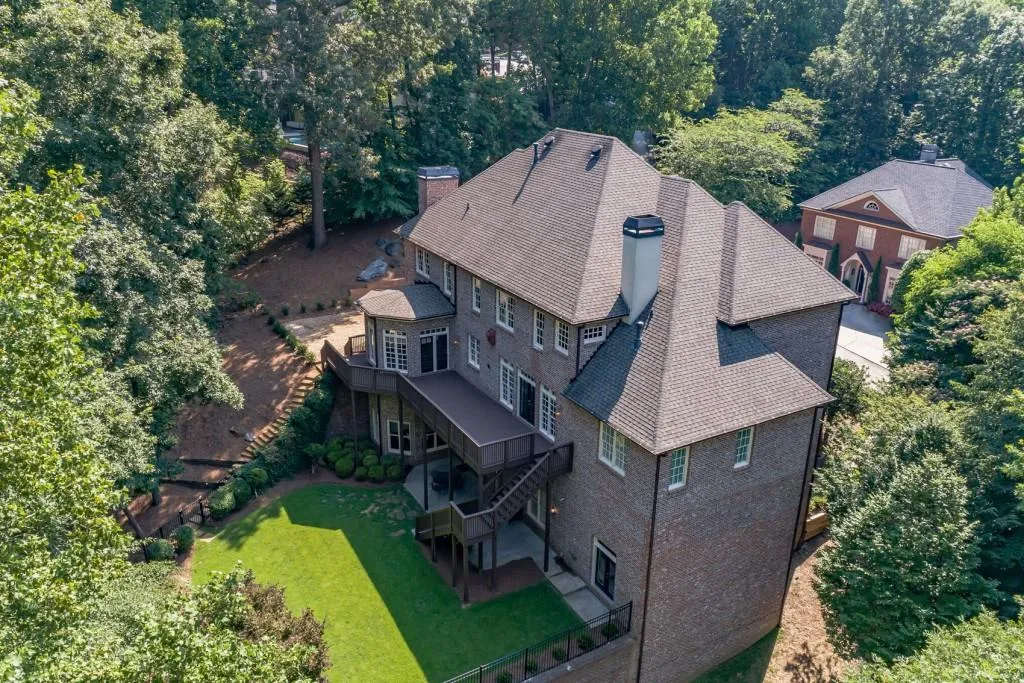 4970 Powers Ferry Road Nw, Sandy Springs, Georgia 30327, 6 Bedrooms Bedrooms, ,6 BathroomsBathrooms,Residential,Sold,4970 Powers Ferry Road Nw,6922150