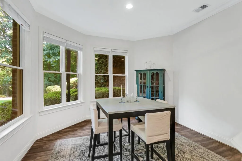 4970 Powers Ferry Road Nw, Sandy Springs, Georgia 30327, 6 Bedrooms Bedrooms, ,6 BathroomsBathrooms,Residential,Sold,4970 Powers Ferry Road Nw,6922150