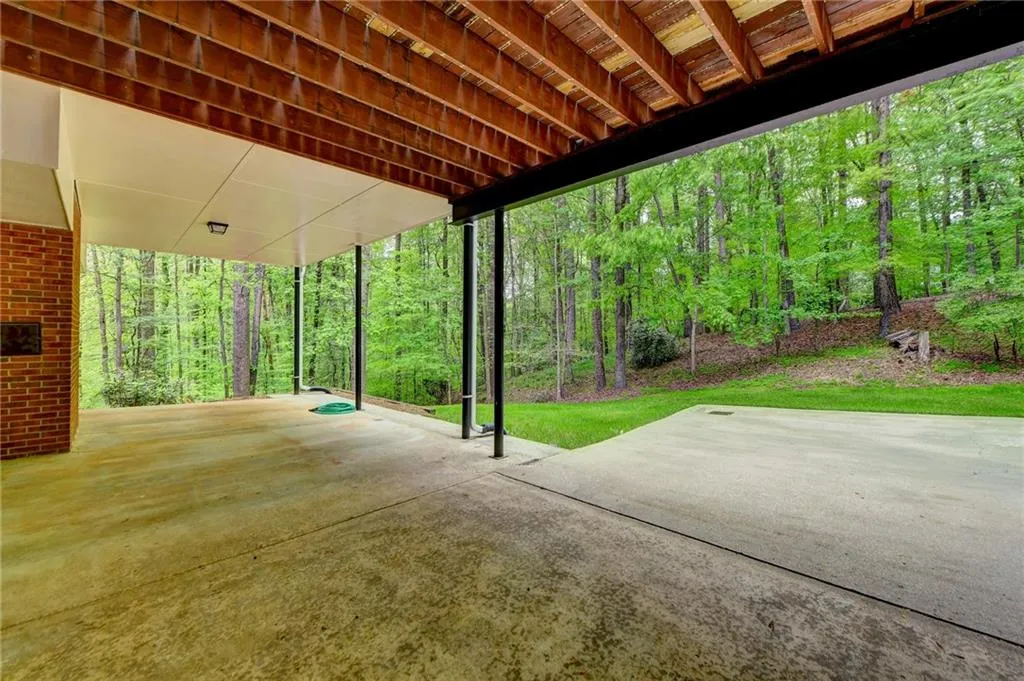 715 Bittersweet Trail, Atlanta, Georgia 30350, 6 Bedrooms Bedrooms, ,4 BathroomsBathrooms,Residential,Sold,715 Bittersweet Trail,7370877
