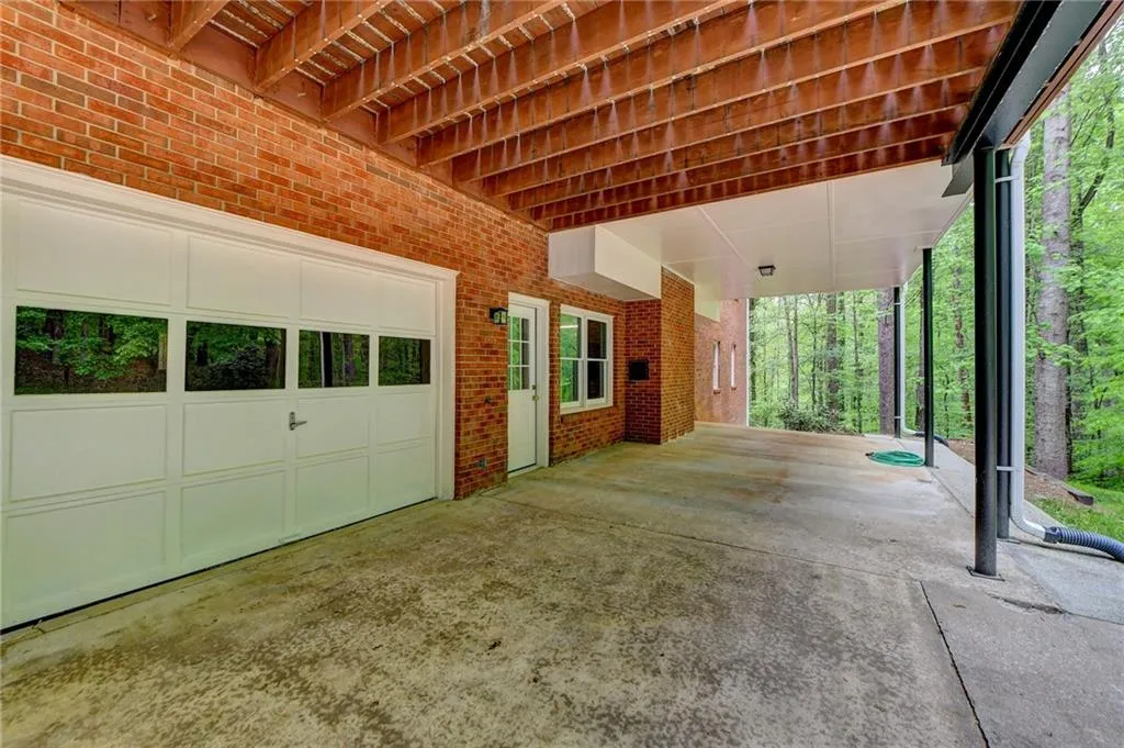 715 Bittersweet Trail, Atlanta, Georgia 30350, 6 Bedrooms Bedrooms, ,4 BathroomsBathrooms,Residential,Sold,715 Bittersweet Trail,7370877