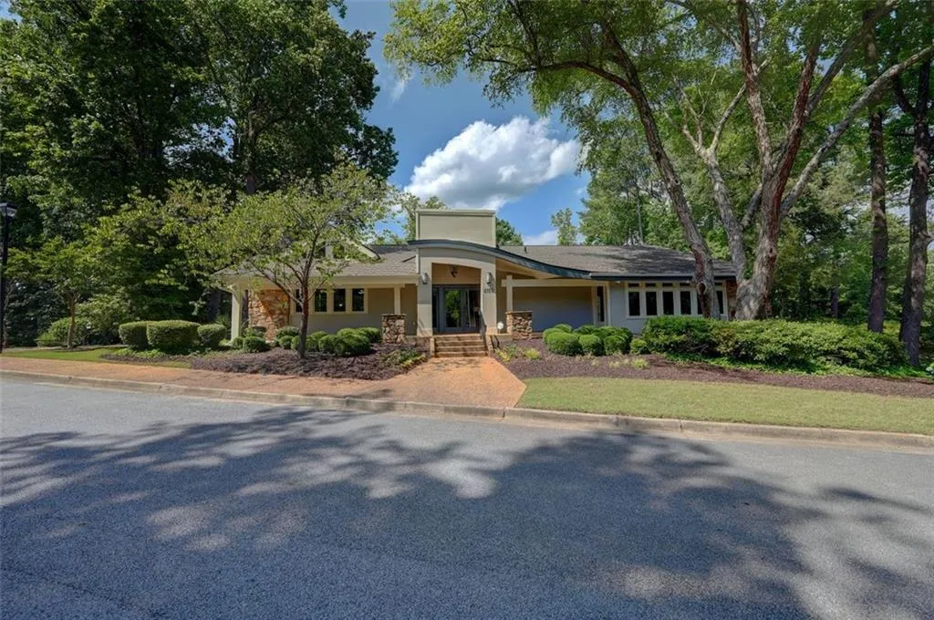 Clubhouse!
