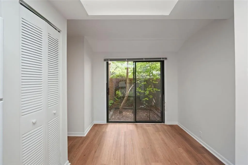 Eat-in Area of Kitchen looking out on private courtyard