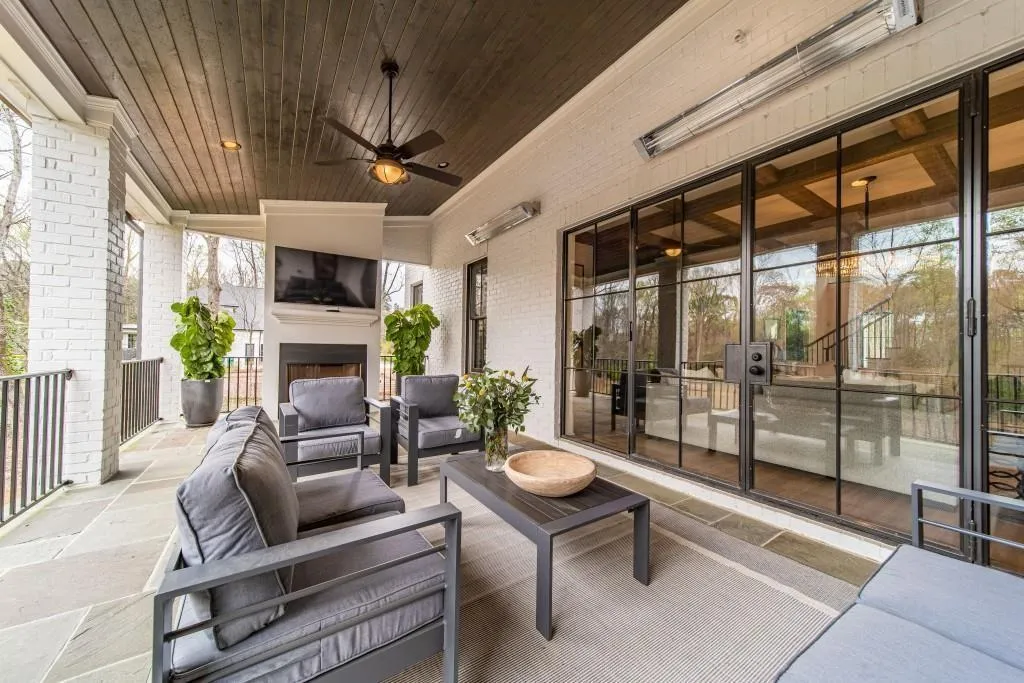 5720 Riverside Drive, Atlanta, Georgia 30327, 6 Bedrooms Bedrooms, 0 ,7 BathroomsBathrooms,Residential,For Sale,5720 Riverside Drive,7806142
