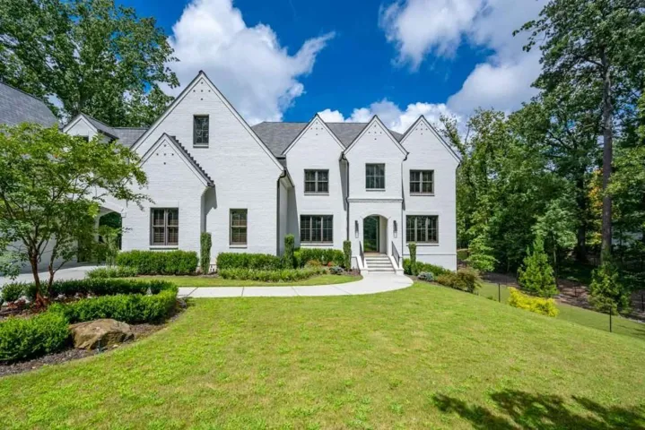 5720 Riverside Drive, Atlanta, Georgia 30327