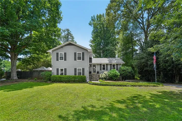 4852 Arrowhead Trail West Sw, Lilburn, Georgia 30047