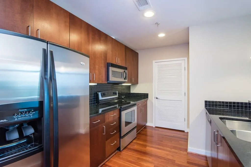 250 Pharr Road Ne Unit 2005, Atlanta, Georgia 30305, 2 Bedrooms Bedrooms, ,2 BathroomsBathrooms,Residential,Sold,250 Pharr Road Ne Unit 2005,5789457