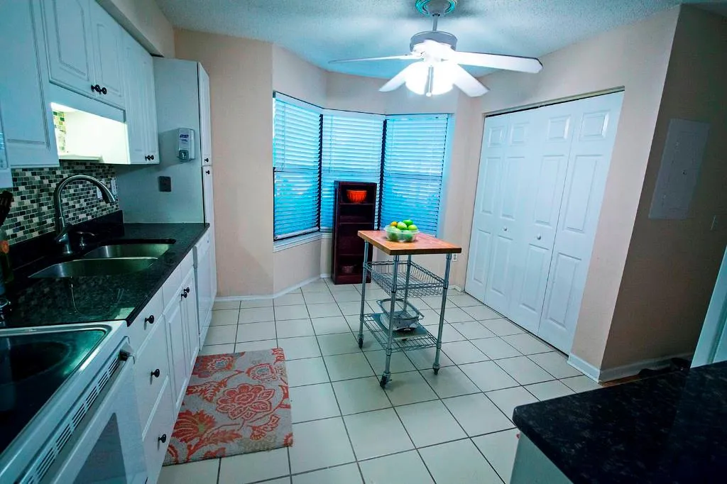 1906 Huntingdon Chase, Atlanta, Georgia 30350, 2 Bedrooms Bedrooms, ,2 BathroomsBathrooms,Residential,Sold,1906 Huntingdon Chase,5579700