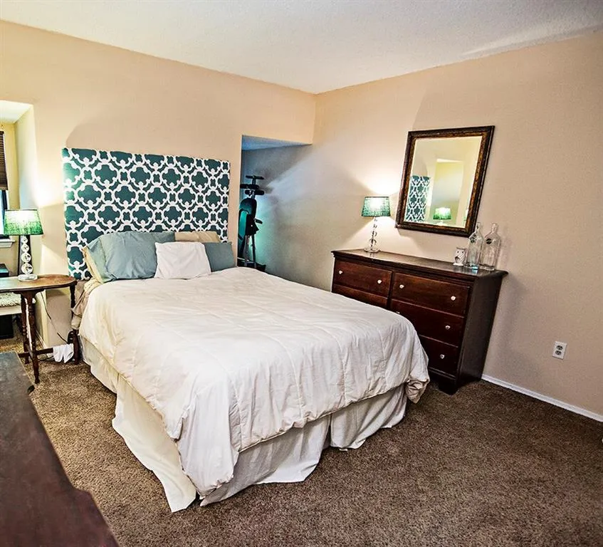 1906 Huntingdon Chase, Atlanta, Georgia 30350, 2 Bedrooms Bedrooms, ,2 BathroomsBathrooms,Residential,Sold,1906 Huntingdon Chase,5579700