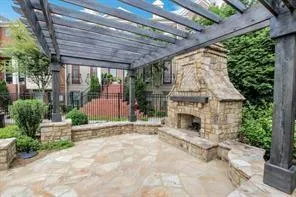 363 Alderwood Lane Unit 56, Sandy Springs, Georgia 30328, 4 Bedrooms Bedrooms, ,4 BathroomsBathrooms,Residential,Sold,363 Alderwood Lane Unit 56,6860823