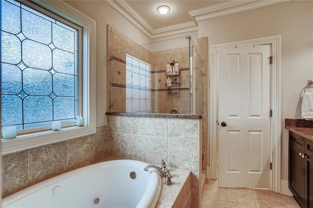 363 Alderwood Lane Unit 56, Sandy Springs, Georgia 30328, 4 Bedrooms Bedrooms, ,4 BathroomsBathrooms,Residential,Sold,363 Alderwood Lane Unit 56,6860823