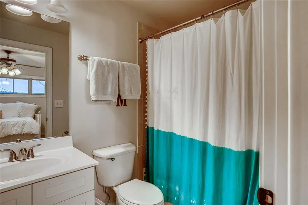 363 Alderwood Lane Unit 56, Sandy Springs, Georgia 30328, 4 Bedrooms Bedrooms, ,4 BathroomsBathrooms,Residential,Sold,363 Alderwood Lane Unit 56,6860823