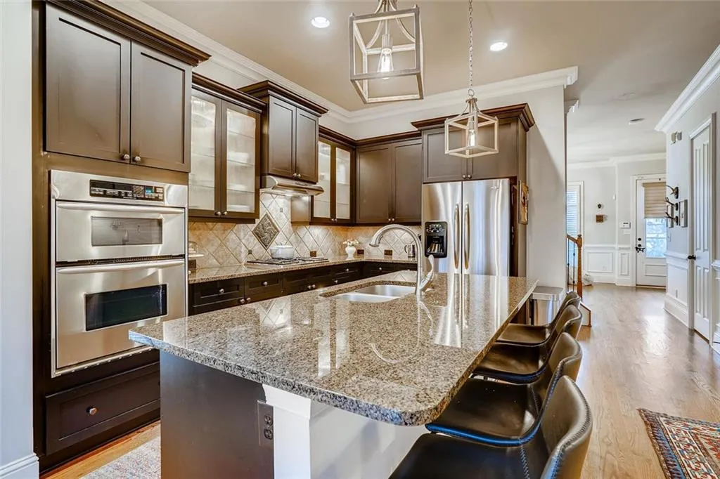 363 Alderwood Lane Unit 56, Sandy Springs, Georgia 30328, 4 Bedrooms Bedrooms, ,4 BathroomsBathrooms,Residential,Sold,363 Alderwood Lane Unit 56,6860823
