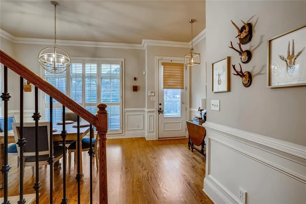 363 Alderwood Lane Unit 56, Sandy Springs, Georgia 30328, 4 Bedrooms Bedrooms, ,4 BathroomsBathrooms,Residential,Sold,363 Alderwood Lane Unit 56,6860823