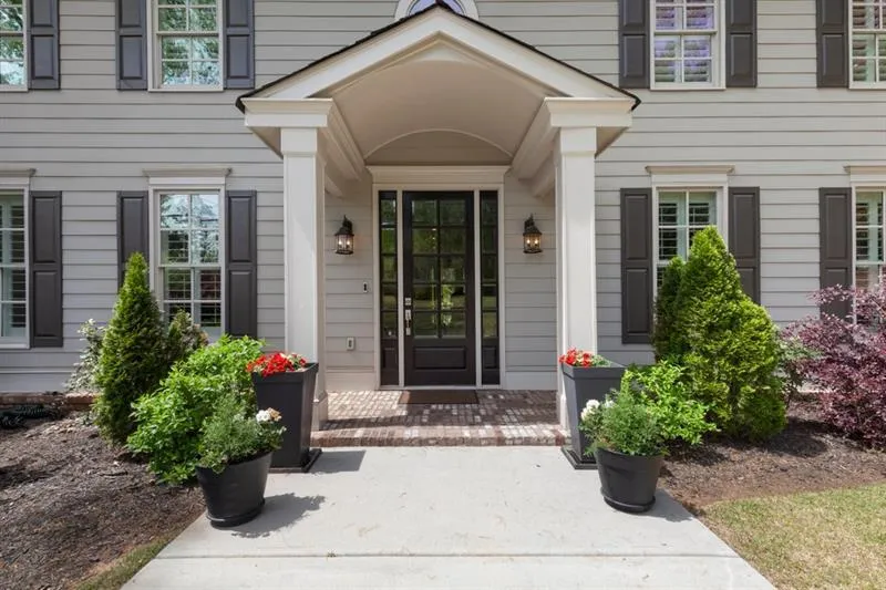 9970 Huntcliff Trace, Sandy Springs, Georgia 30350, 6 Bedrooms Bedrooms, ,5 BathroomsBathrooms,Residential,Sold,9970 Huntcliff Trace,6893621