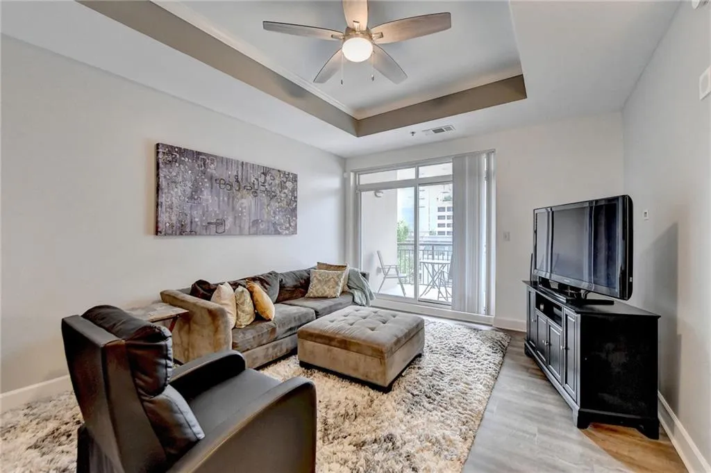 325 E Paces Ferry Road Ne Unit 710, Atlanta, Georgia 30305, 1 Bedroom Bedrooms, ,1 BathroomBathrooms,Residential,For Sale,325 E Paces Ferry Road Ne Unit 710,7628810