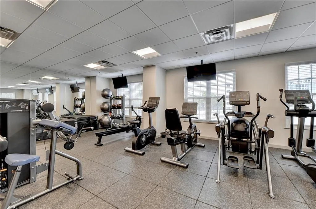 325 E Paces Ferry Road Ne Unit 710, Atlanta, Georgia 30305, 1 Bedroom Bedrooms, ,1 BathroomBathrooms,Residential,For Sale,325 E Paces Ferry Road Ne Unit 710,7628810