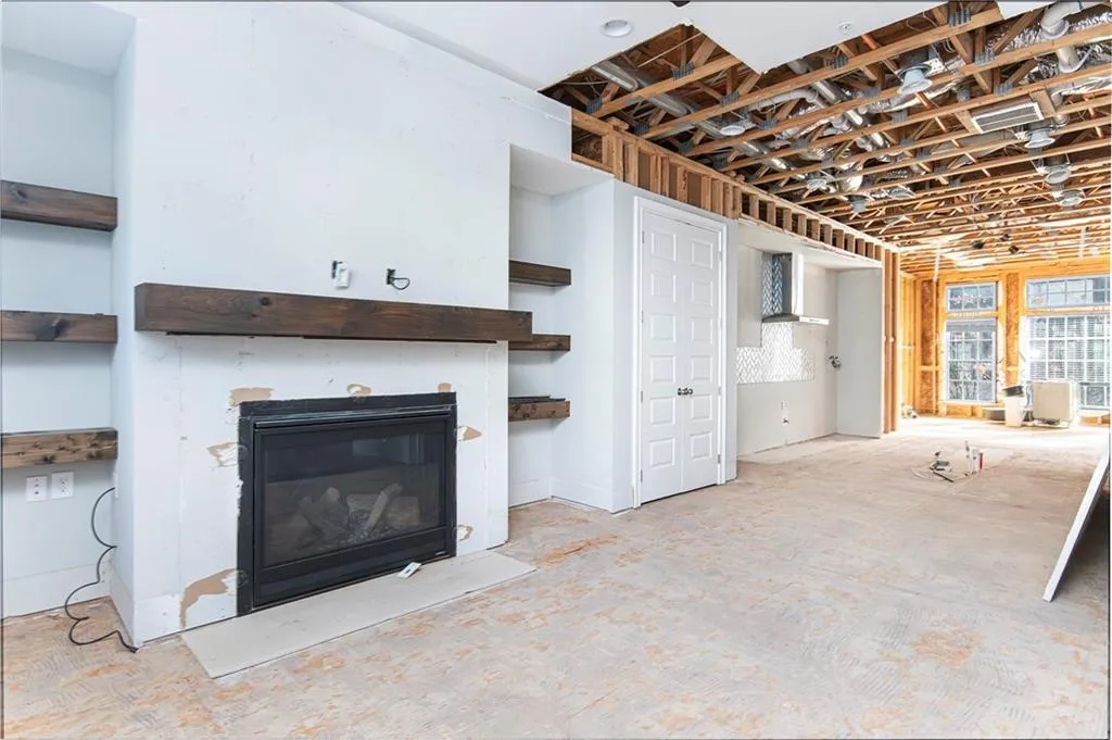 6584 Aria Village Drive, Atlanta, Georgia 30328, 3 Bedrooms Bedrooms, ,4 BathroomsBathrooms,Residential,For Sale,6584 Aria Village Drive,7683827