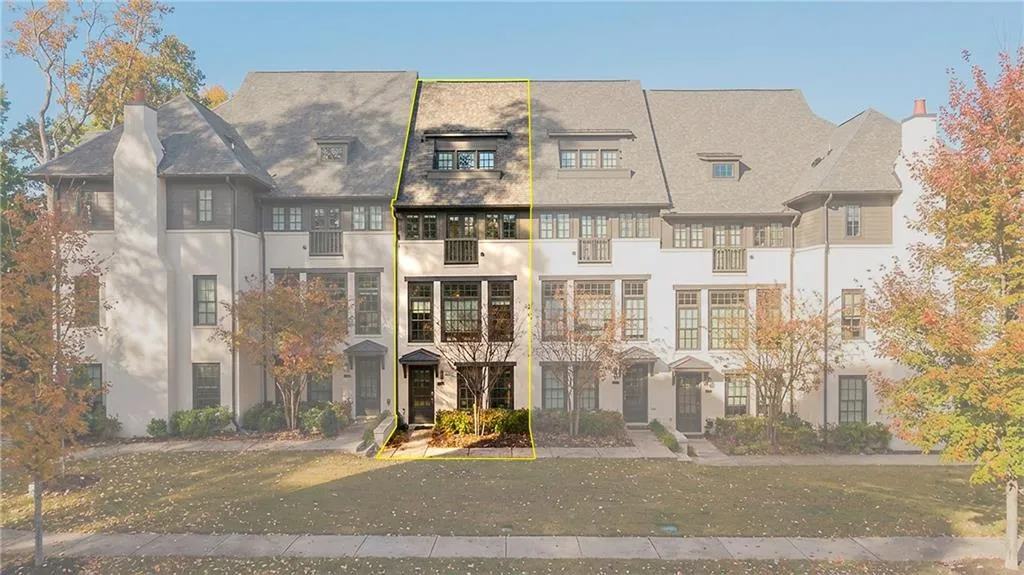 6584 Aria Village Drive, Atlanta, Georgia 30328, 3 Bedrooms Bedrooms, ,4 BathroomsBathrooms,Residential,For Sale,6584 Aria Village Drive,7683827