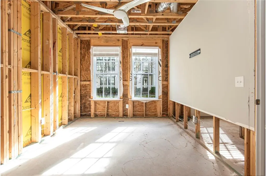 View of miscellaneous room