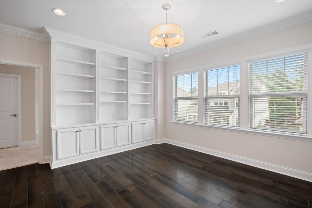 130 Austin Drive, Atlanta, Georgia 30328, 4 Bedrooms Bedrooms, ,2 BathroomsBathrooms,Residential,Sold,130 Austin Drive,7269239