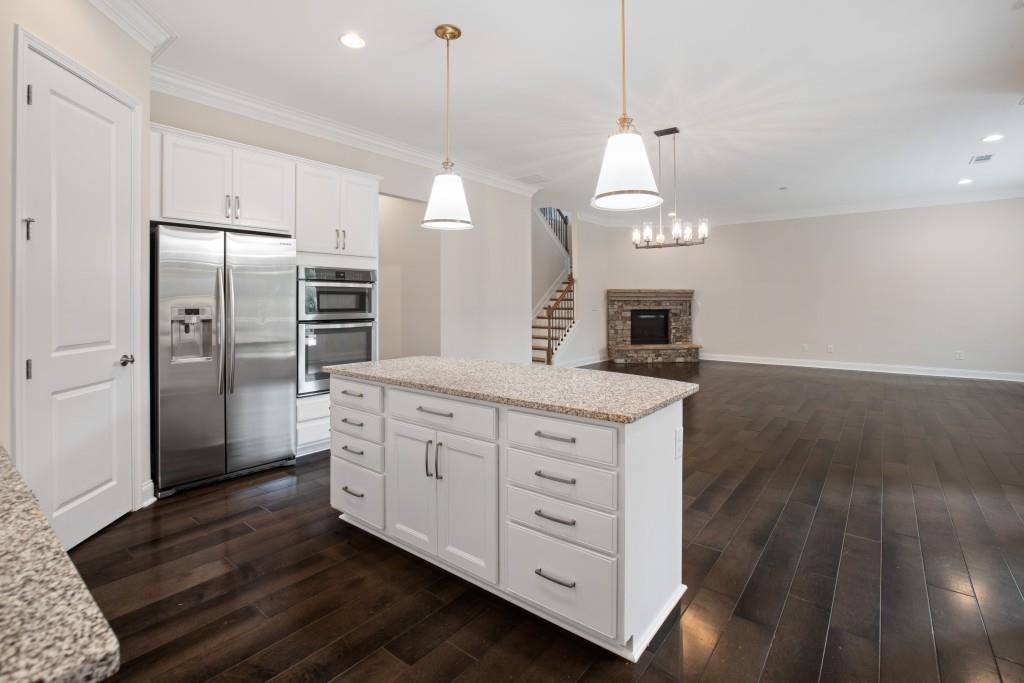 130 Austin Drive, Atlanta, Georgia 30328, 4 Bedrooms Bedrooms, ,2 BathroomsBathrooms,Residential,Sold,130 Austin Drive,7269239