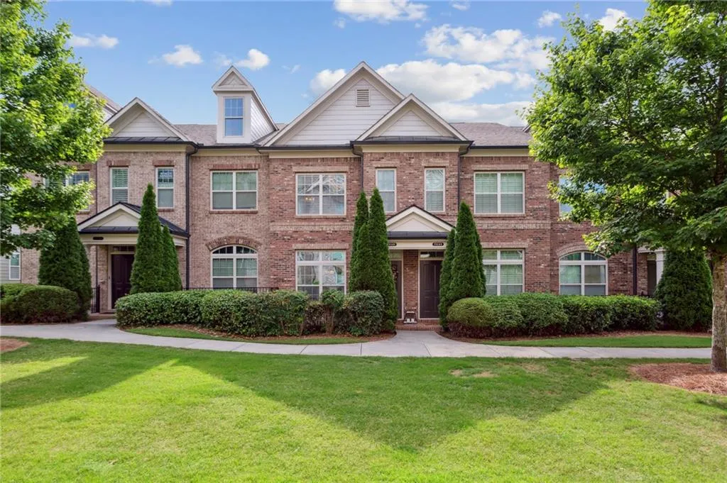 7540 Stoneridge Drive, Sandy Springs, Georgia 30328, 3 Bedrooms Bedrooms, ,3 BathroomsBathrooms,Residential,Sold,7540 Stoneridge Drive,7065125