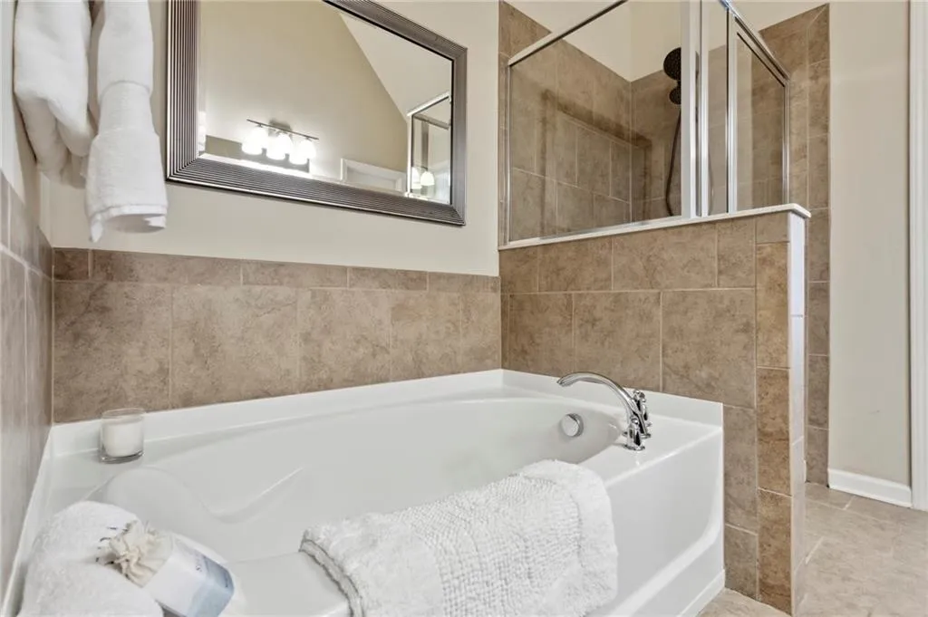 7540 Stoneridge Drive, Sandy Springs, Georgia 30328, 3 Bedrooms Bedrooms, ,3 BathroomsBathrooms,Residential,Sold,7540 Stoneridge Drive,7065125