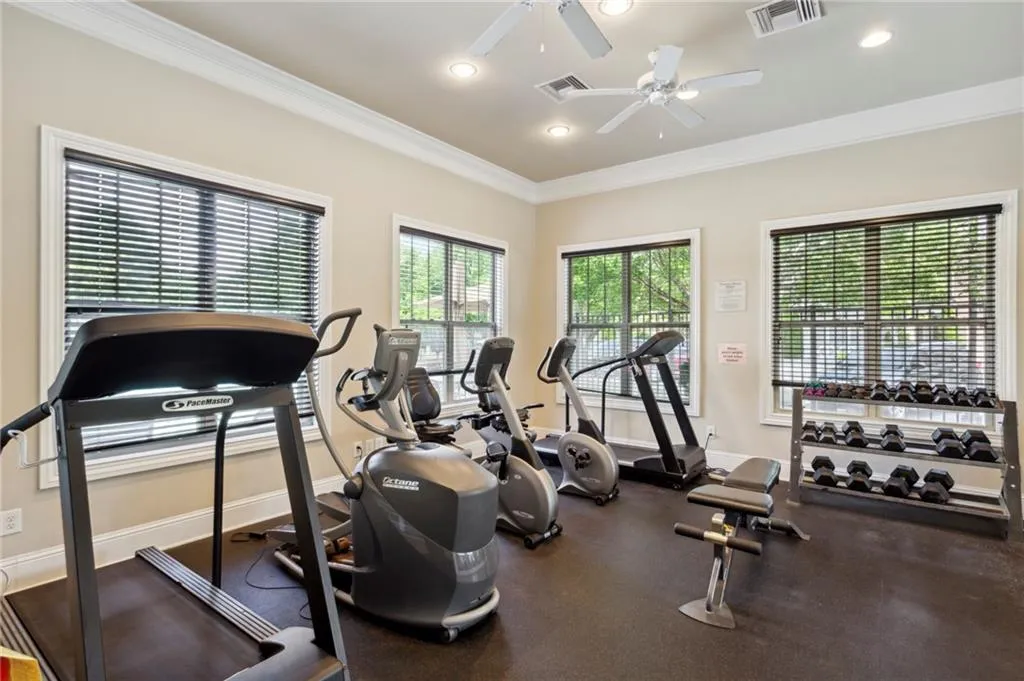 7540 Stoneridge Drive, Sandy Springs, Georgia 30328, 3 Bedrooms Bedrooms, ,3 BathroomsBathrooms,Residential,Sold,7540 Stoneridge Drive,7065125