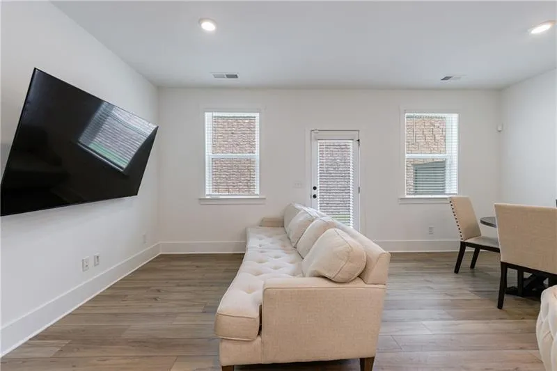 1624 Gunnin Trace Nw, Atlanta, Georgia 30318, 3 Bedrooms Bedrooms, ,2 BathroomsBathrooms,Residential,For Sale,1624 Gunnin Trace Nw,7580032