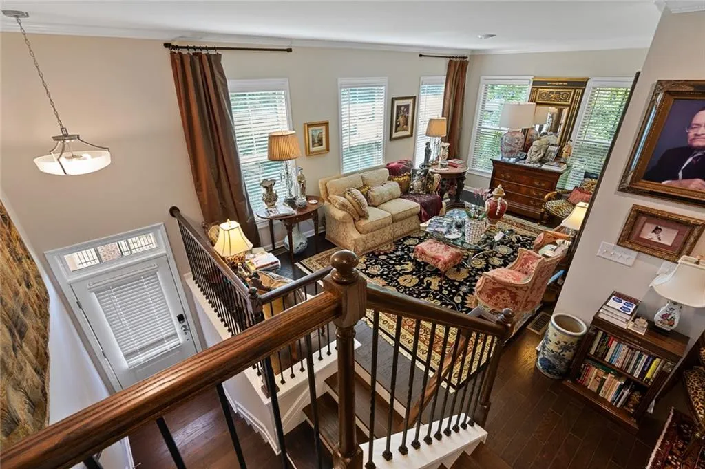 354 Provenance Drive, Sandy Springs, Georgia 30328, 4 Bedrooms Bedrooms, ,3 BathroomsBathrooms,Residential,Sold,354 Provenance Drive,6887590
