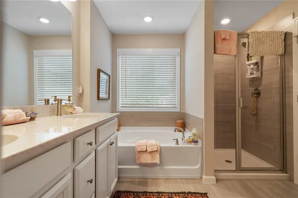 354 Provenance Drive, Sandy Springs, Georgia 30328, 4 Bedrooms Bedrooms, ,3 BathroomsBathrooms,Residential,Sold,354 Provenance Drive,6887590